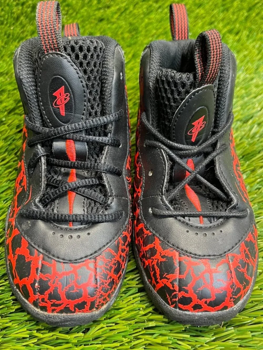 Nike Little Posite One Boys Size 9C‎ Black Red Athletic Leather Shoes Sneakers